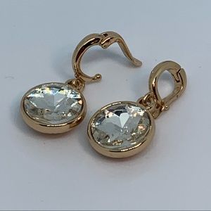 CRYSTAL DROPS ROUND GOLD TONE CLASSY